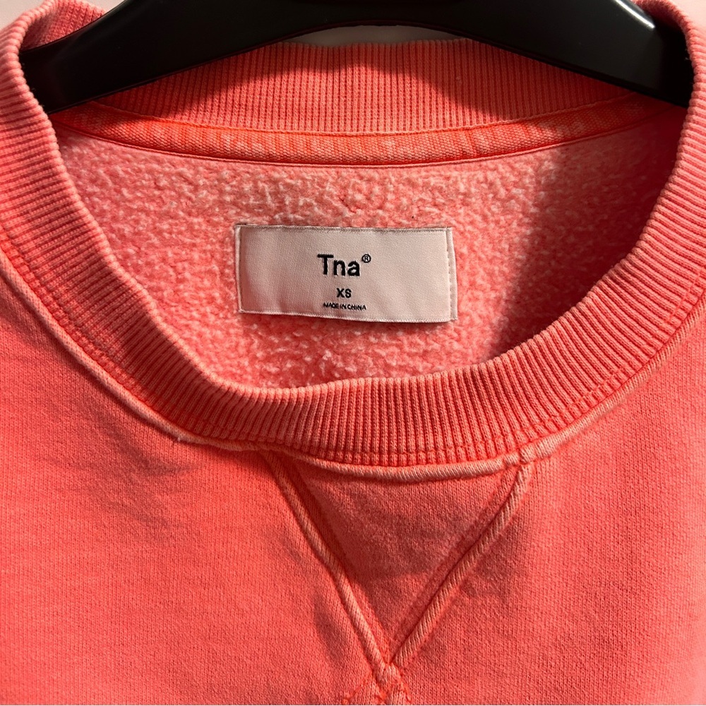 TNA size XS crewneck pullover - Picture 4 of 8
